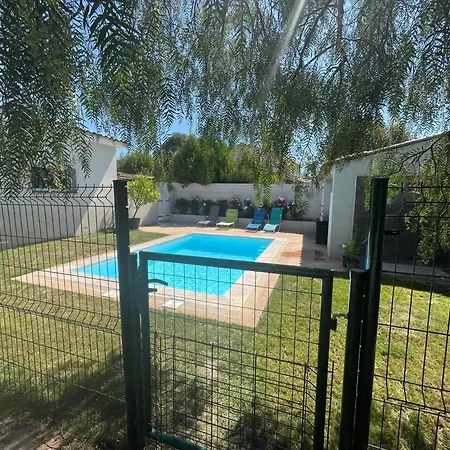 Villa 3 Avec Piscine Adama *