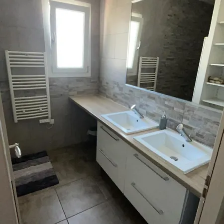 فيلة 3 Avec Piscine Adama *
